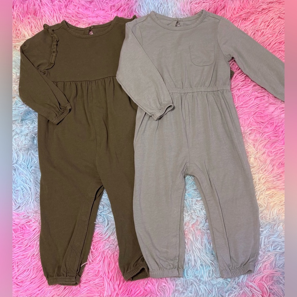 OLD NAVY Set of Two Long Sleeve Baby Rompers in Olive and Moss Green 12/18M